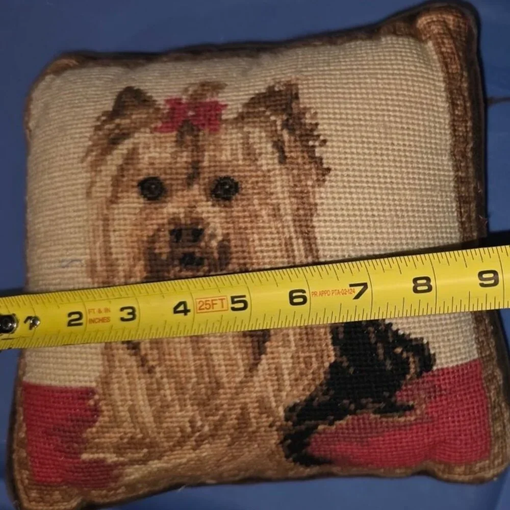 Needlepoint‎ Throw Pillow Yorkshire Terrier 9” X 8” Brown Back Handmade